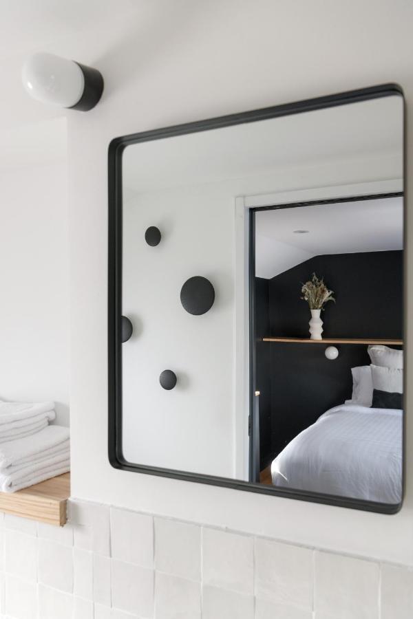 La Peniche - Bed And Bicycle - Tournon Hotel Kültér fotó
