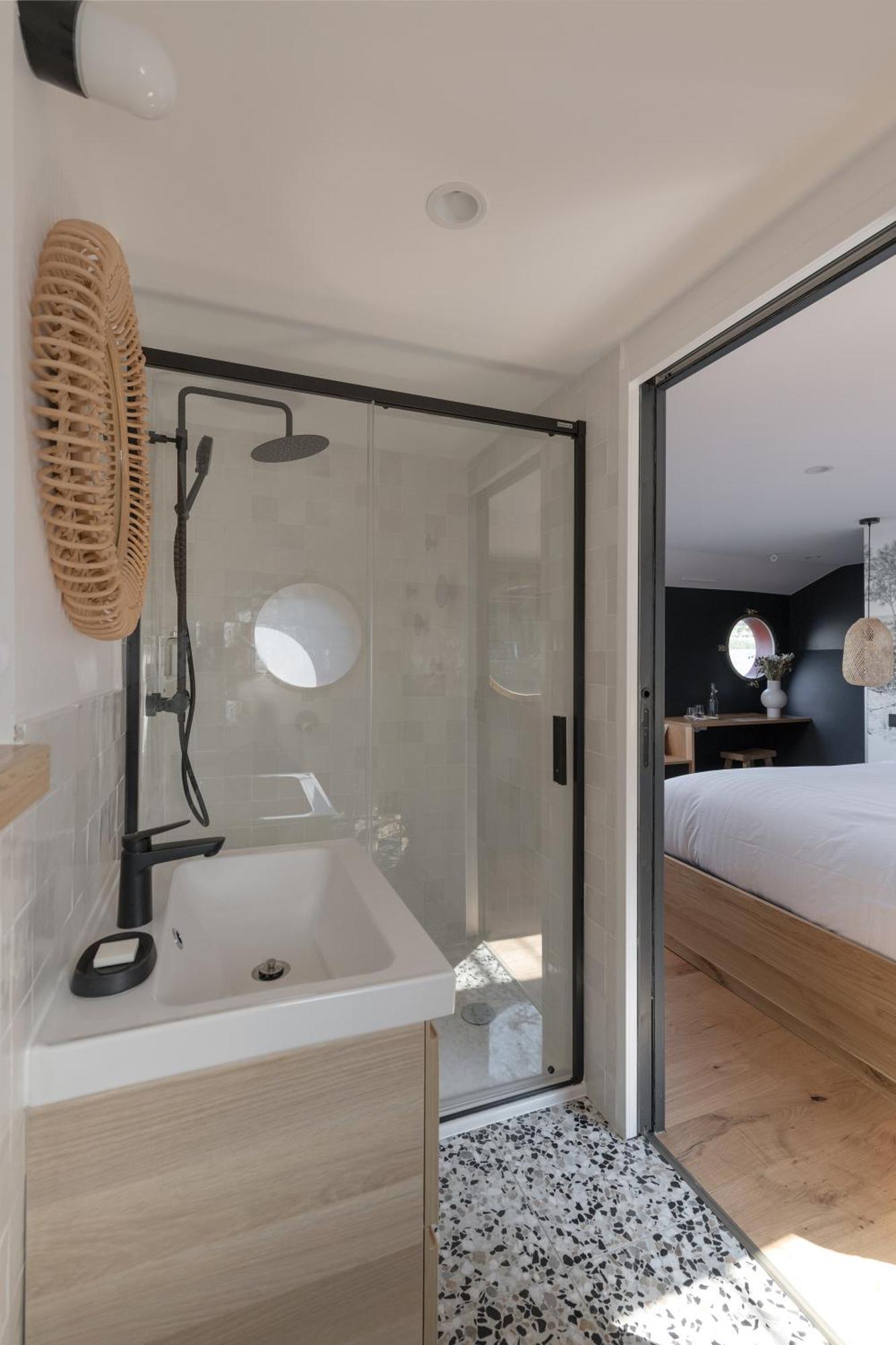 La Peniche - Bed And Bicycle - Tournon Hotel Kültér fotó